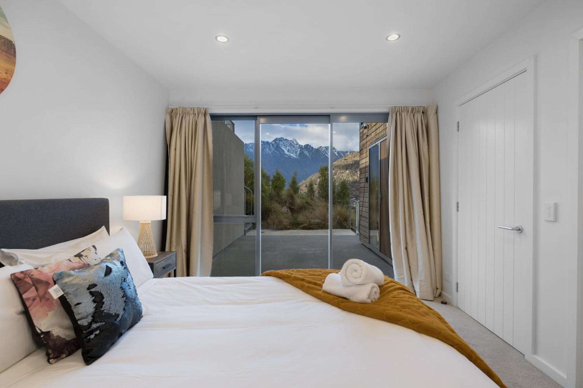 Luxury Away - Summit View Villa Queenstown Bagian luar foto